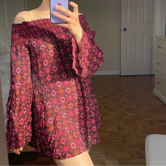 Vintage Patterned Mini Dress - Picture 2 of 2